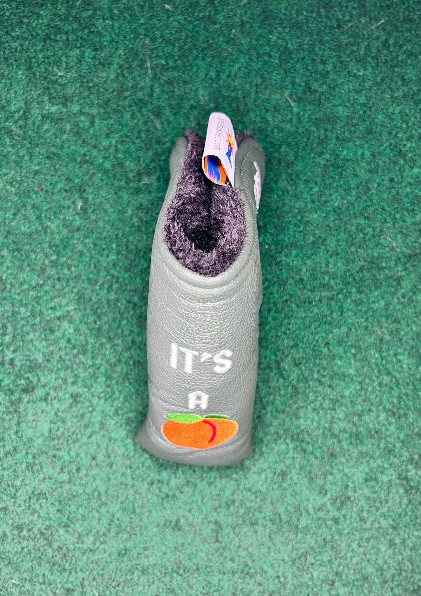 It's A Peach Green Putter Cover