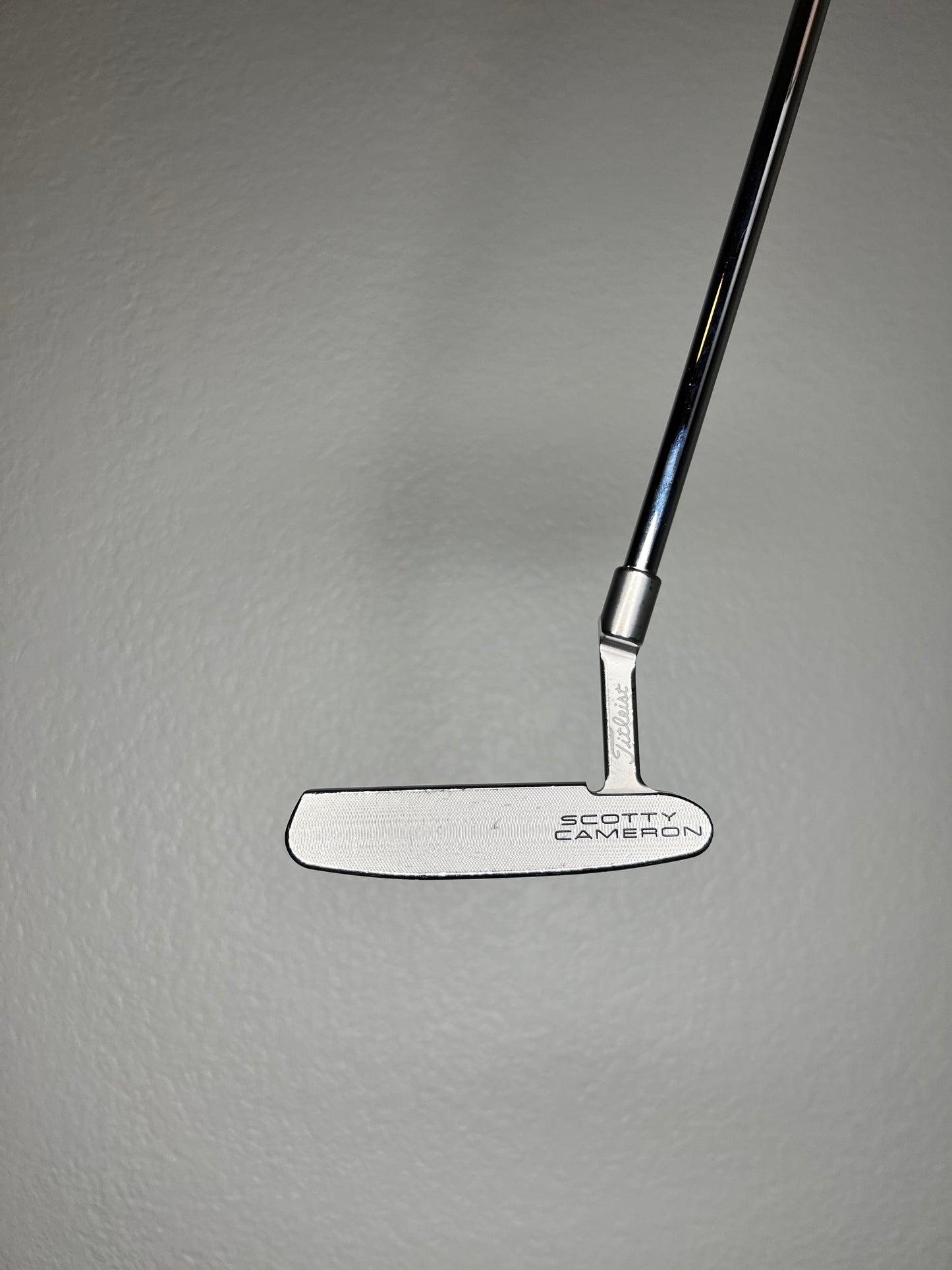 USED - Titleist Scotty Cameron Special Select Newport Right Handed 35"