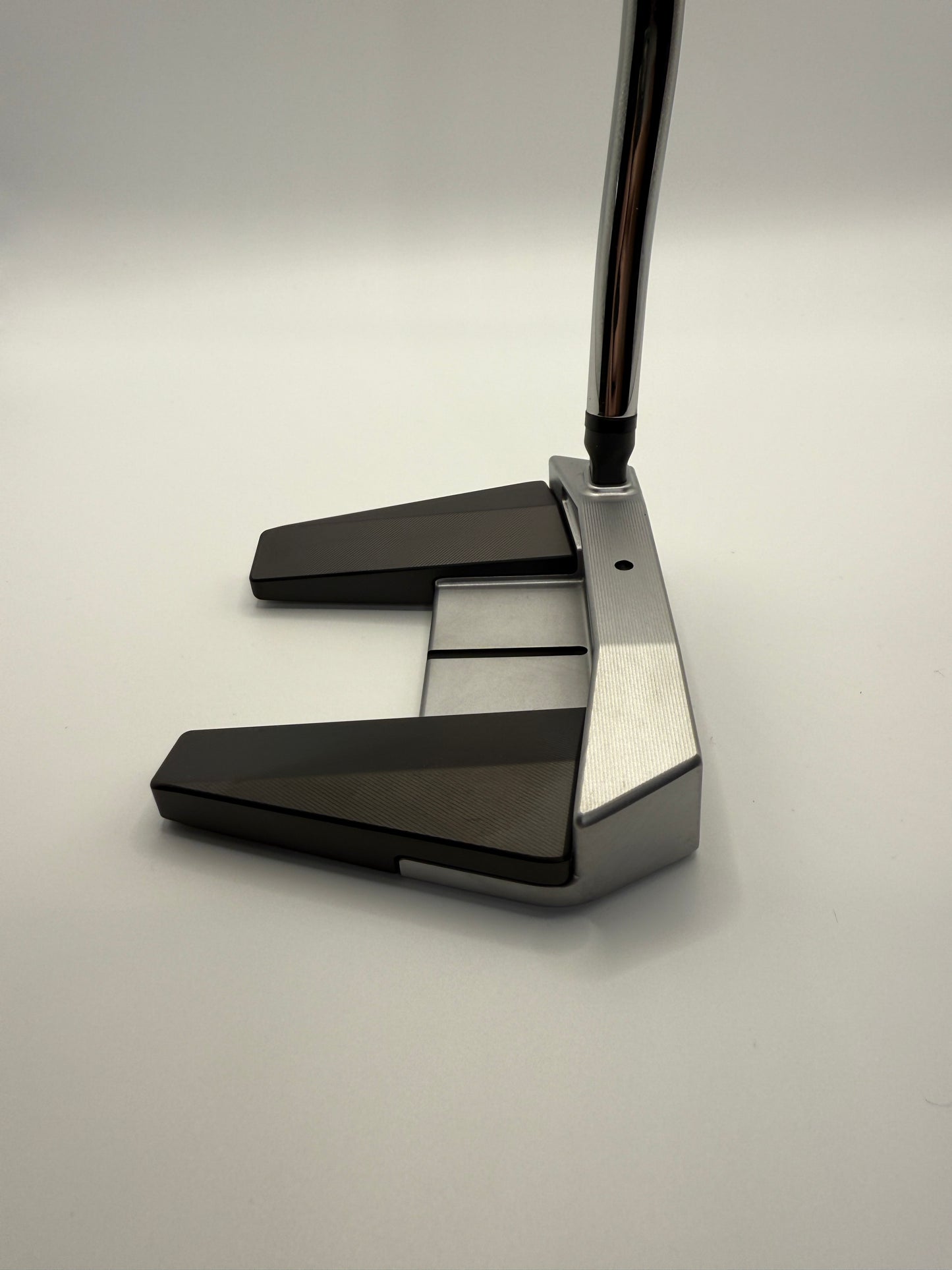 RIGHTY - NEW PXG Battle Ready II Bat Attack Putter with M16 shaft, Double Bend Hosel, 34", and Straight II PXG Grip
