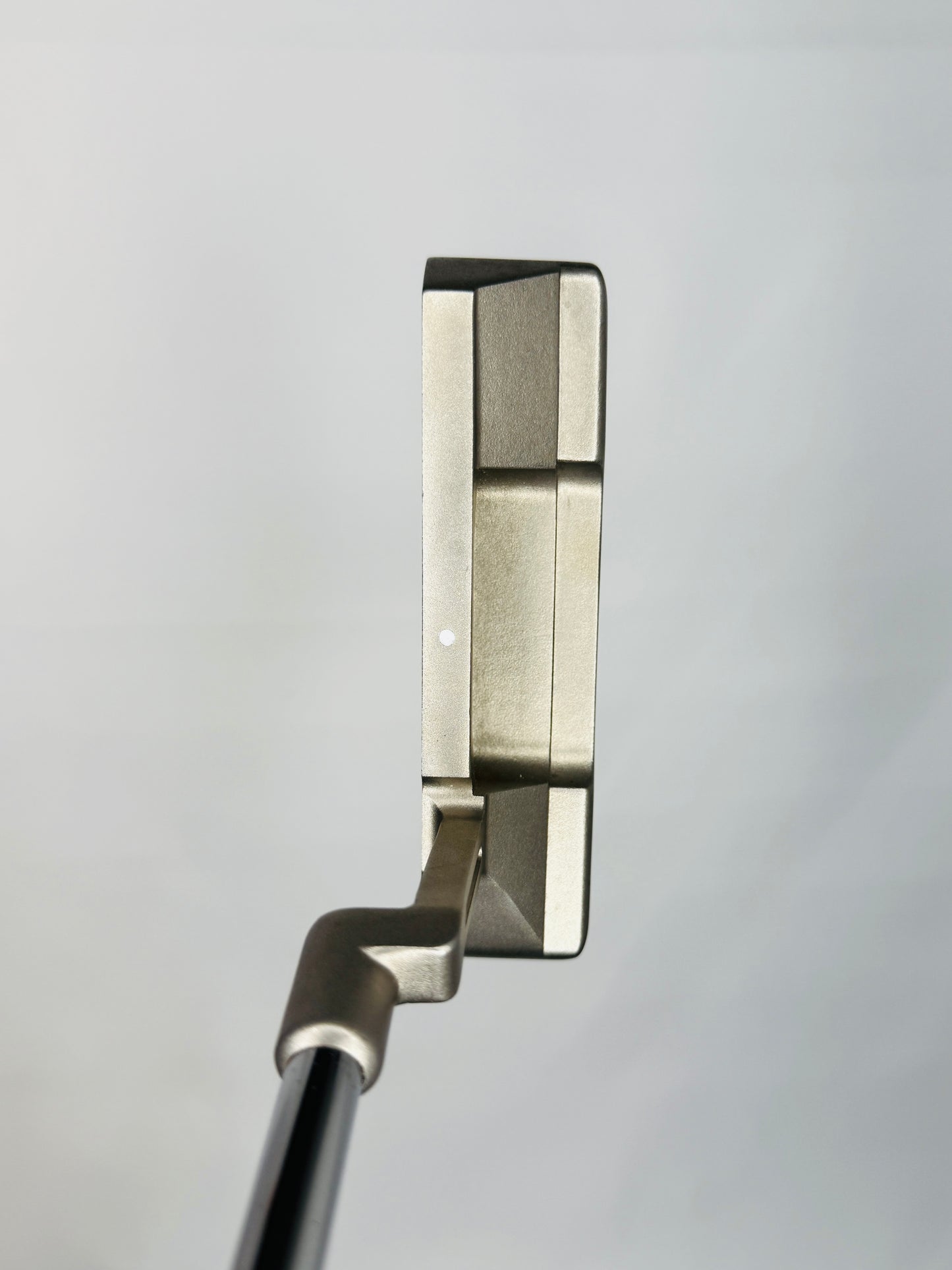 NIKE Ignite 001 35" Plumbers Neck Newport 2-Style Blade Putter. New Super Stroke Tour 1.0 Grip.