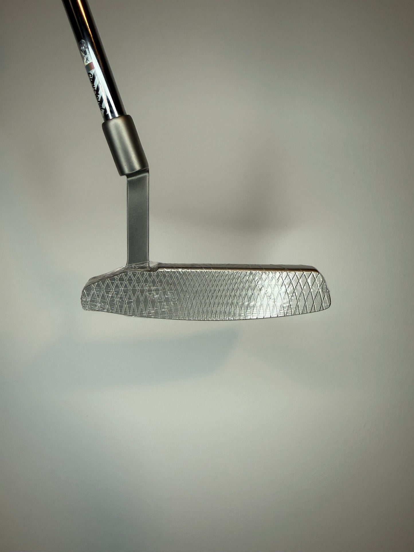 NEW - LEFTY Cleveland HB SOFT Milled 4 Putter 34" LH