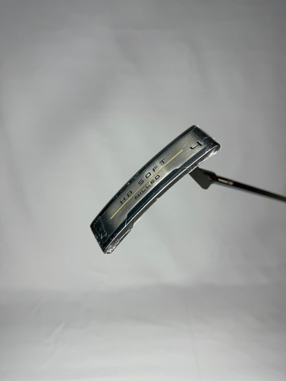 NEW - Cleveland HB SOFT Milled 4 Putter 34" RH