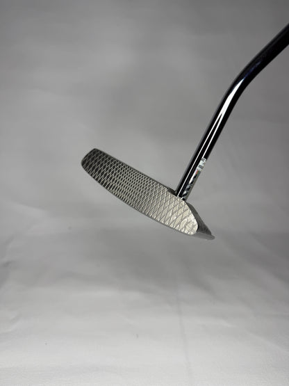 NEW - Cleveland HB SOFT Milled 8 Putter 34" Single Bend RH