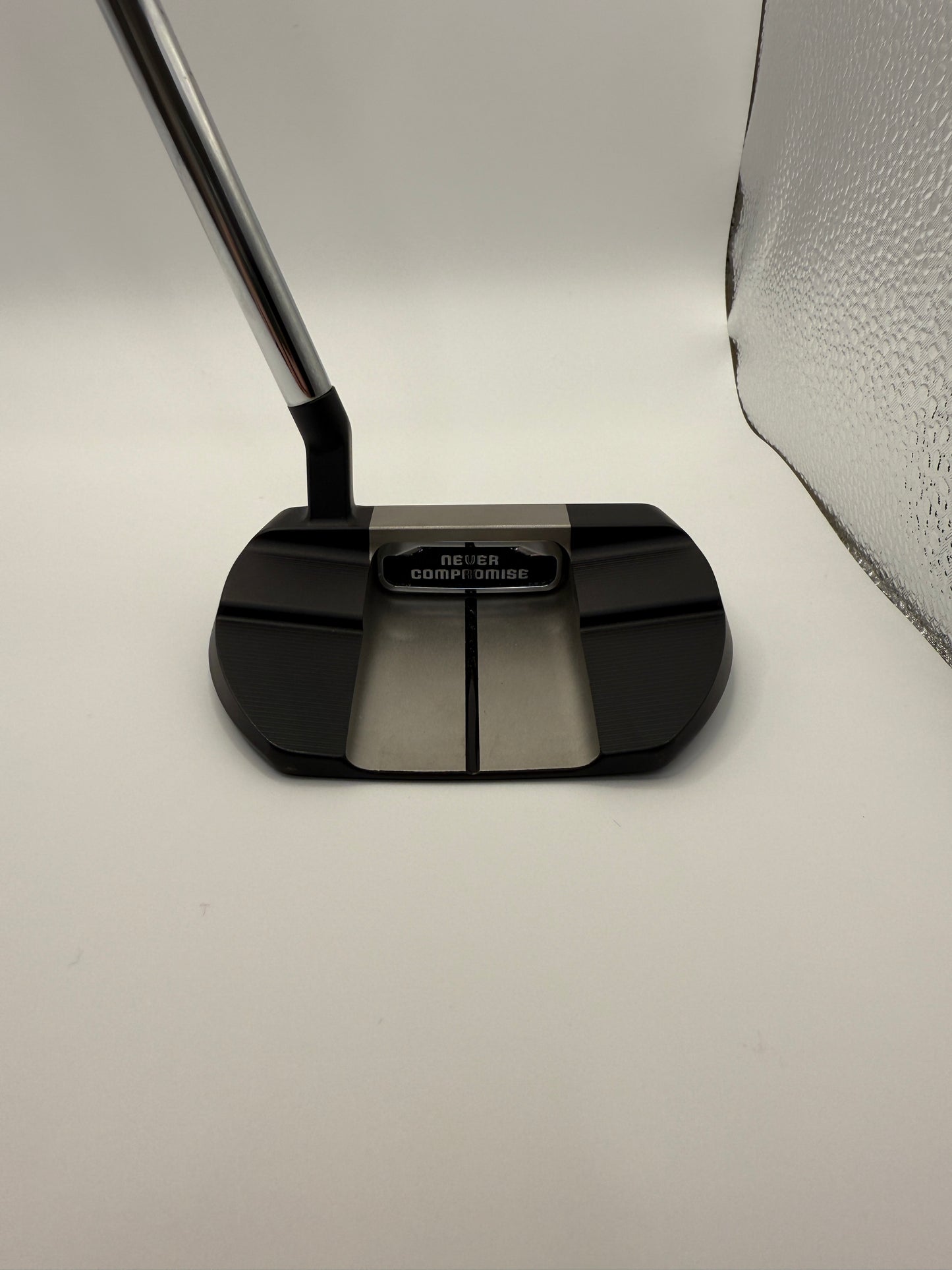 Used - Never Compromise Reserve NC Contrast Putter – Model 3 35" KBS CT Tour 120 Shaft