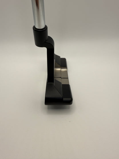 NEW - Never Compromise Reserve 1 Contrast Putter Customized with UST All-In Shaft 34.5"