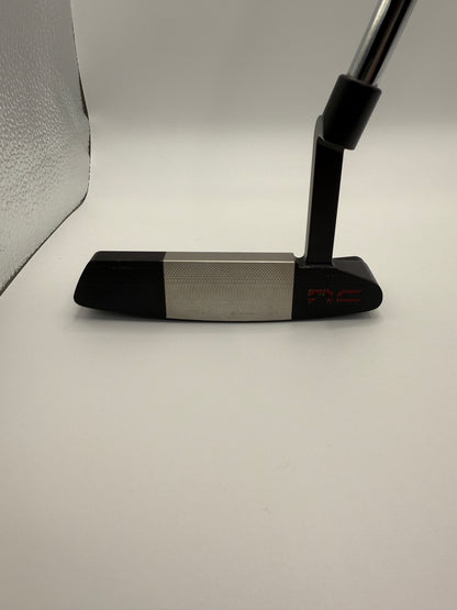 NEW - Never Compromise Reserve 1 Contrast Putter Customized with UST All-In Shaft 34.5"